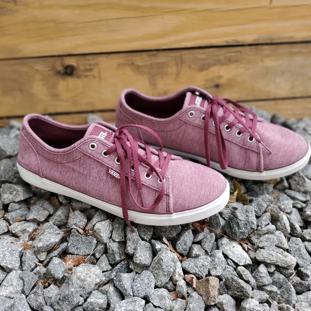 Vans Classic UltraCush Off The Wall Maroon Sneakers